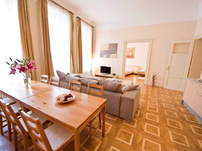 Bohemia Apartments Prague Centre Екстер'єр фото