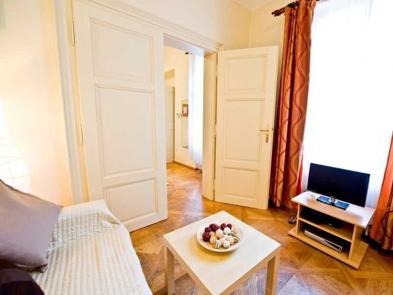 Bohemia Apartments Prague Centre Екстер'єр фото