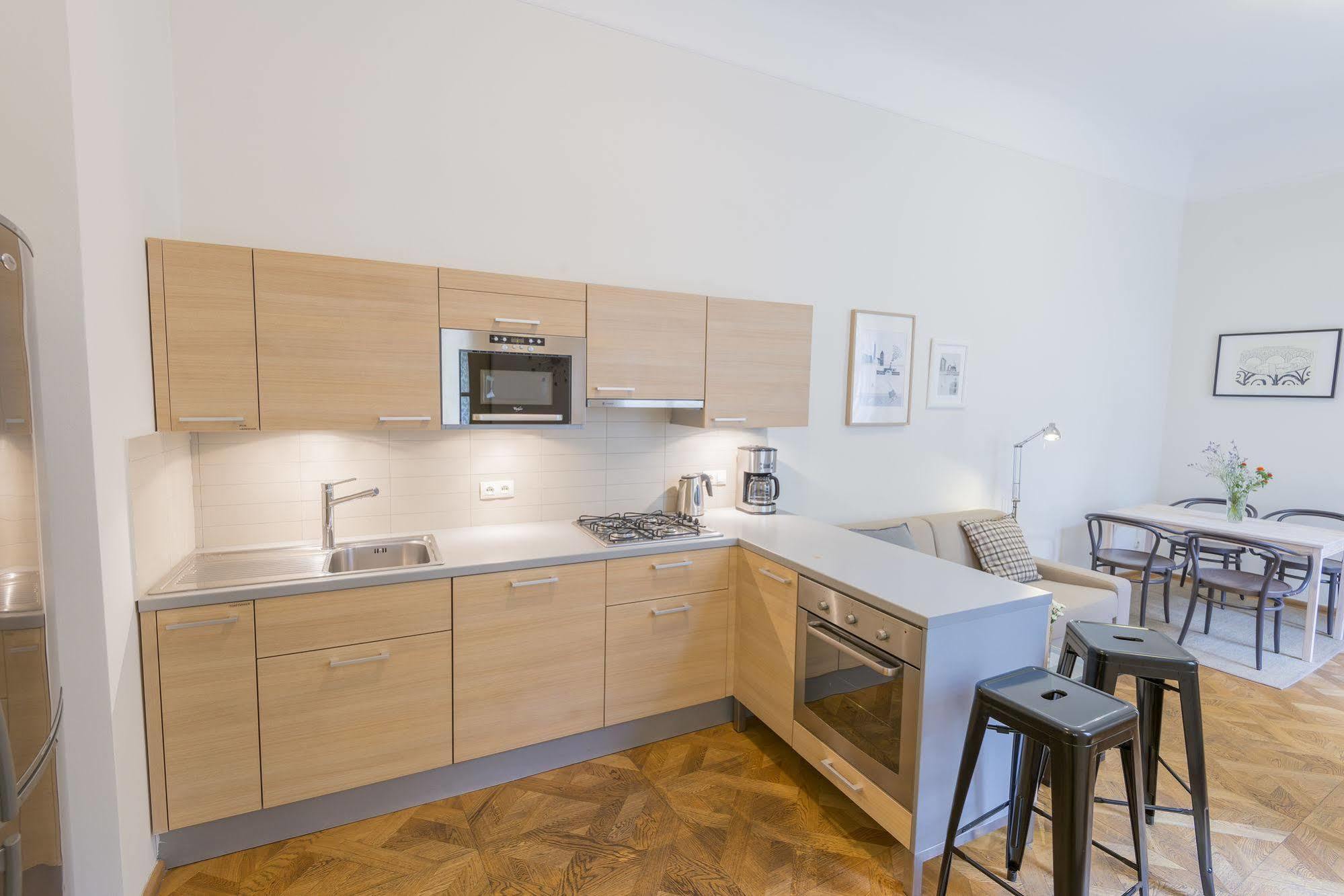 Bohemia Apartments Prague Centre Екстер'єр фото