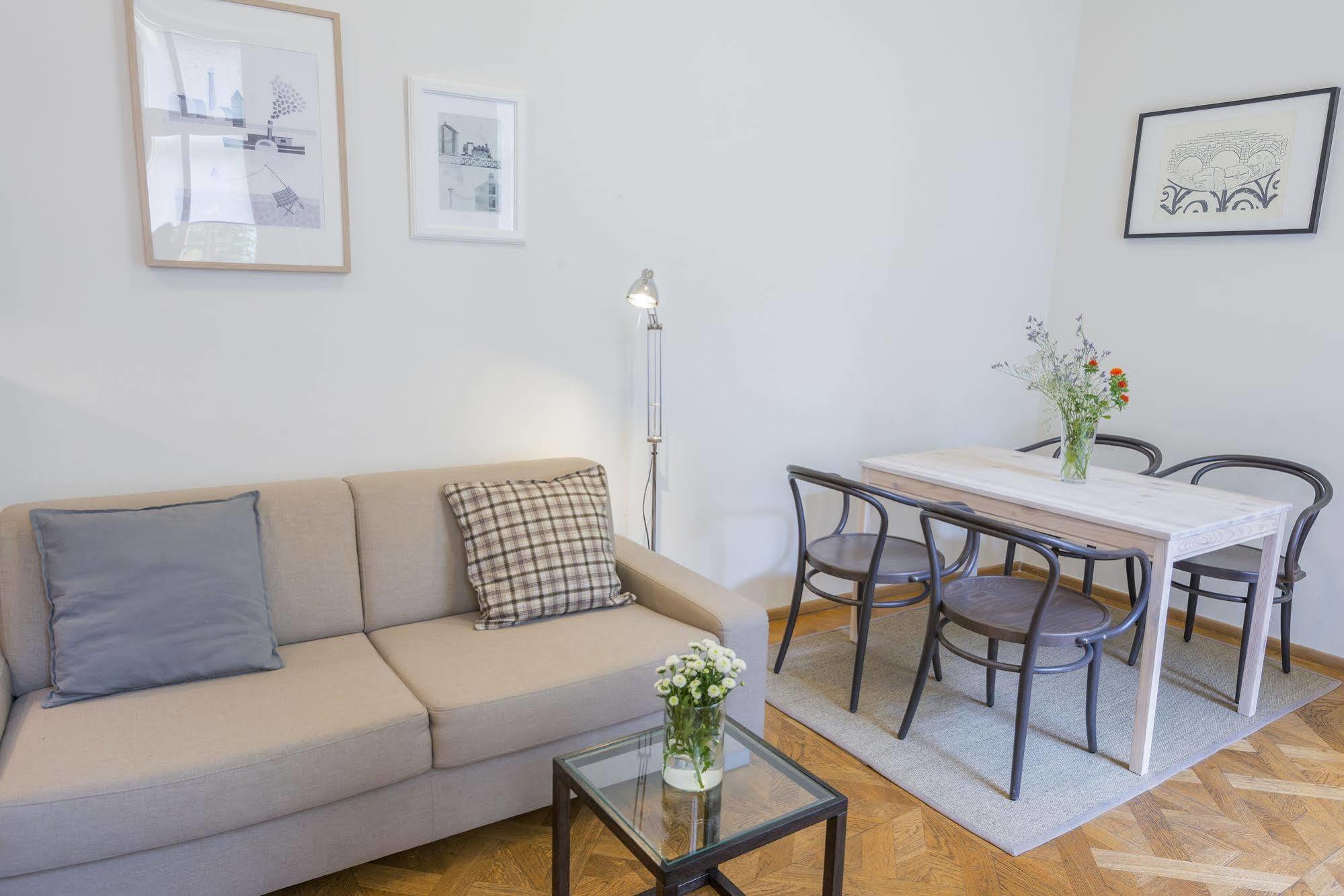 Bohemia Apartments Prague Centre Екстер'єр фото