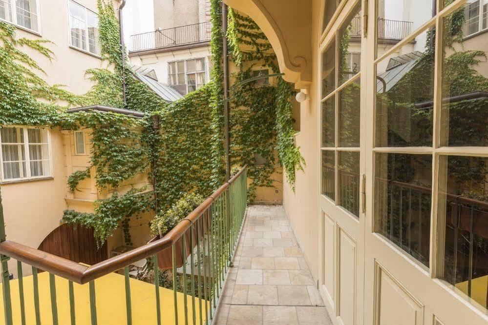 Bohemia Apartments Prague Centre Екстер'єр фото